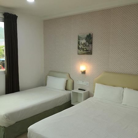 Summer Green Lodge Kuantan Exterior photo