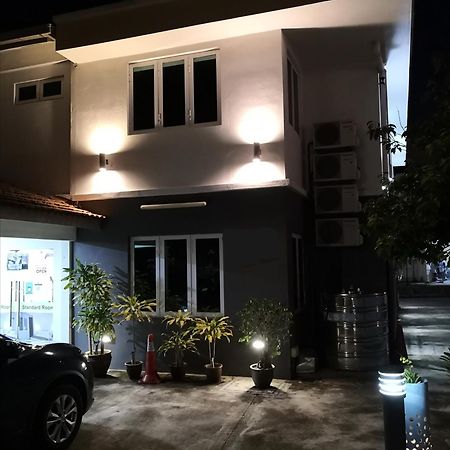 Summer Green Lodge Kuantan Exterior photo