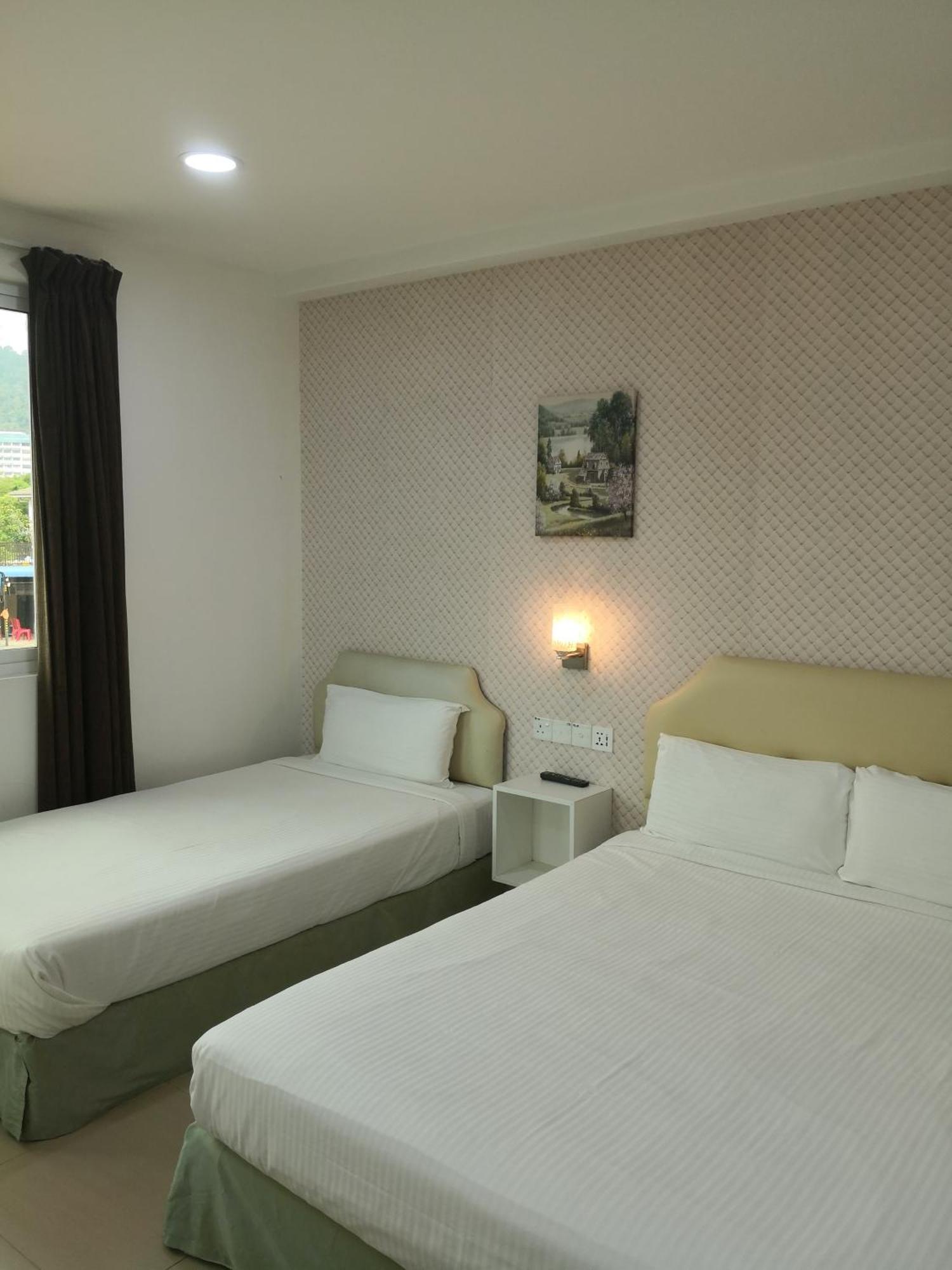 Summer Green Lodge Kuantan Exterior photo